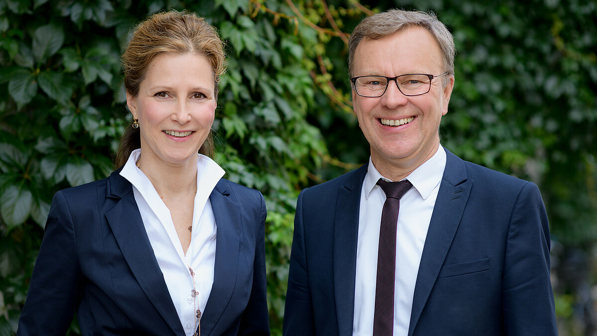 Der Vorstand Angelika Dinges und Michael Fritz