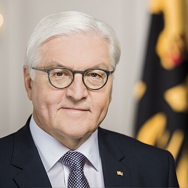 Porträtfoto von Bundespräsident Frank-Walter Steinmeier